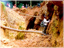 Sampling Claim 7 region of Gold Hill / Belefuani Toto Range